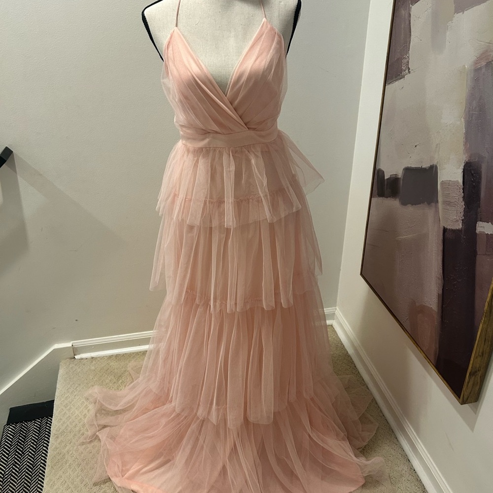 Elegant Pink Layered Tulle Dress